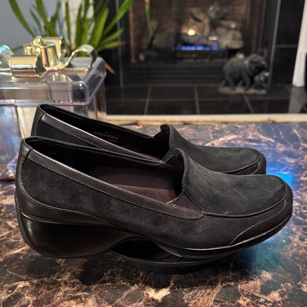 Rockport Powered by DMX Shanghai Black Waterproof Slip-Ons - Women’s 10M